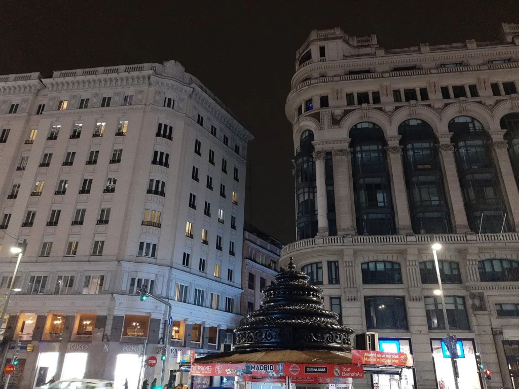 Gran Via Madrid for central walking routes on a tourist map