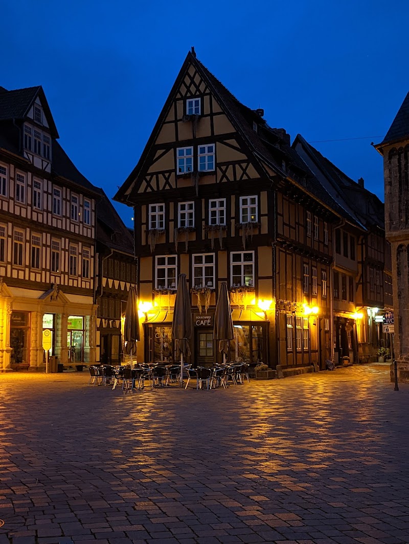 Tourist map and travel guide for Quedlinburg
