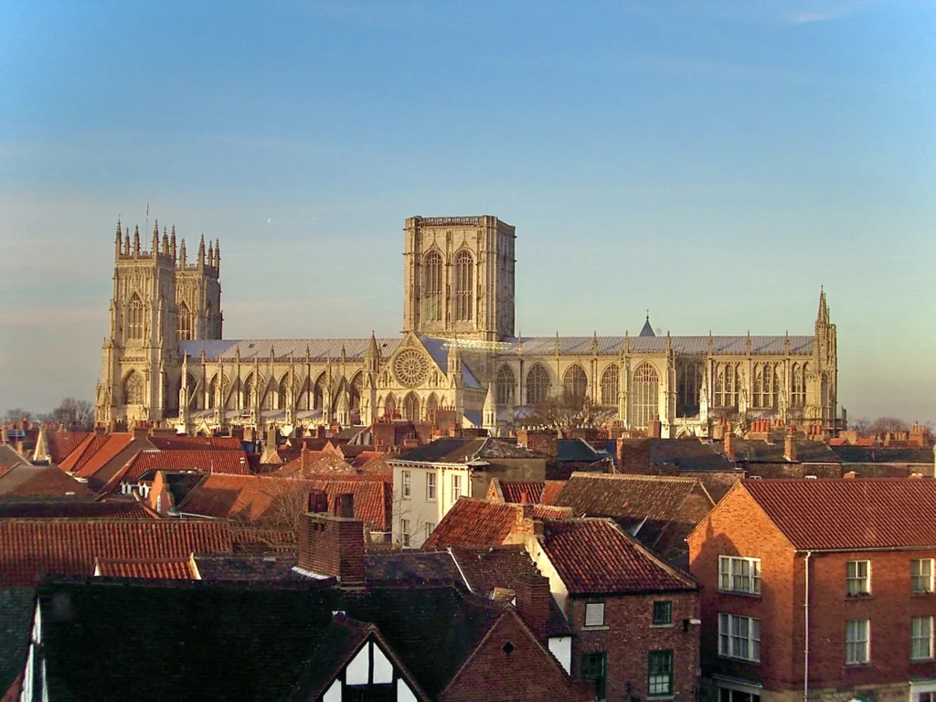 York tourist map view of York Minster from the city centre