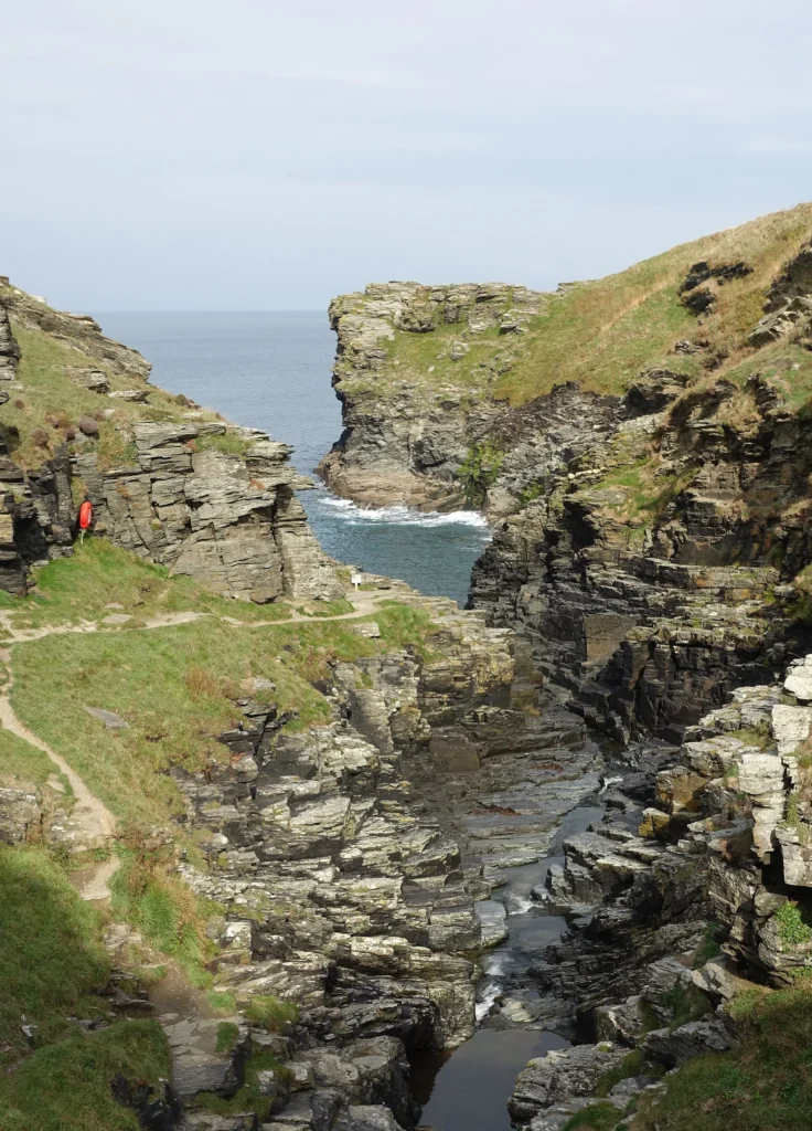 Rocky Valley meeting the coast near Tintagel