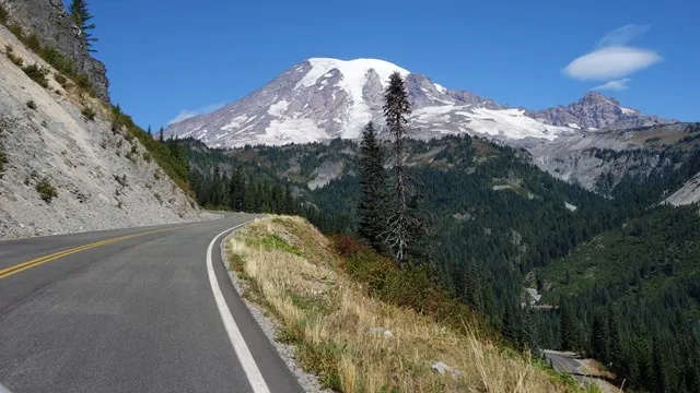 Road curving toward Mount Rainier